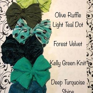 Luck o’ The Irish (ruffle / knit mix)